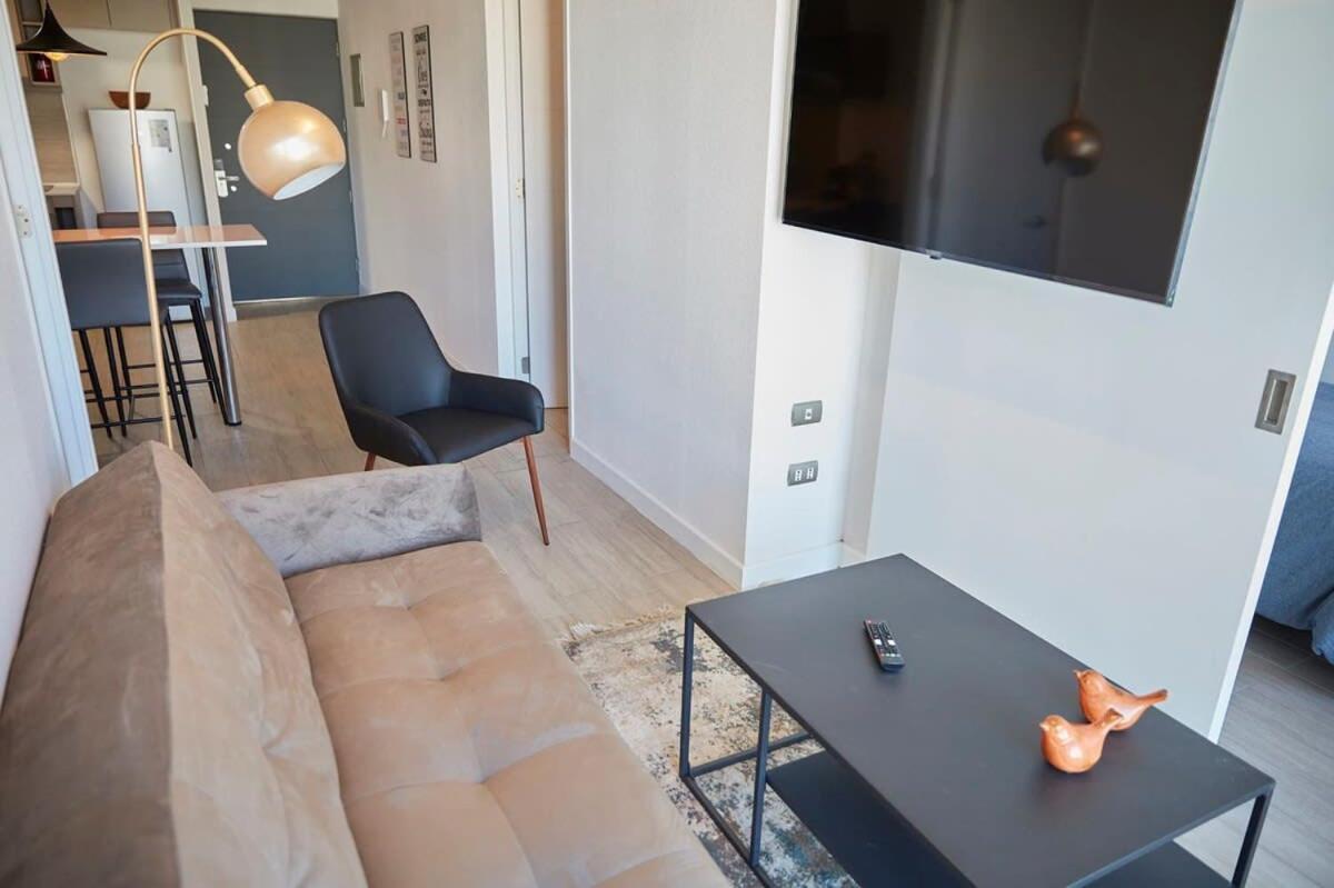 Hom I Amplio Departamento 2D2B En La Calle San Pablo Apartman Santiago Kültér fotó